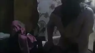 كاميرا خفية إكس إكس إكس: شراميط منقبات في نيك عنيف