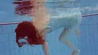 مؤخرات سماوية في مشجمموعة جنسي صريح