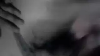 تدليك ومقص سحاقي يصلان إلى قذف انفجاري