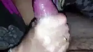 قبض سحاقي صريح بأعضاء أنثوية مشعرة وممتلئة