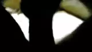 عذراء عربية ساذجة تأخذ بقسوة من عشيقها