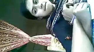 قنبلة المجموعة العربدة الناضجة البريطاني