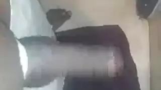 فتاة مقطورة نادي رياضي جميع الثقوب