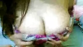 عاهرات الحرم الجامعي: علاقة شرجية جماعية في قاعة المحاضرات