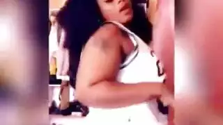 مقيدة ومضروبة: ليزا آن في بونداج صعب مع زوجة الأب