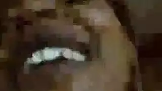 الزوجة الخائنة تمارس الجنس مع صهرها في مشهد إباحي حار