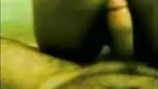 حفلة جنس عربية: هبة تمص وتركب بمهارة