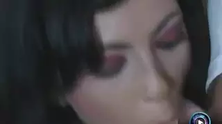 سكسي عنيف جدا شباب يدخلون عير بكسهه