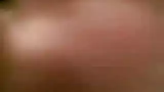 خطيبة محجبة تئن وهو يضربها بقوة ويعصر ثدييها الكبيرين