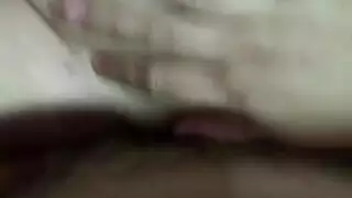 مراهقة آسيوية شرج مزدوج مع شاب أبيض وعمل فتاتين معًا