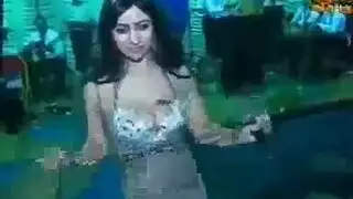 منظور أول شخص: رقص إثارة جامح مع أنين جنسي صريح