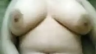 انيك امى جامد من كسها ابن ينيك امه محارم