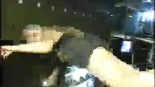 رقصة مصرية حارة تتحول إلى جماع جماعي في حفلة قرية