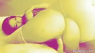 مبتدئ في الإذلال الأول تعذيب مشدود بالربط