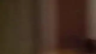 جلسة جماع حلق عميق مع كتم للشقراء الساخنة كارلي جيمس