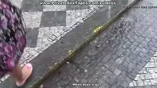 مزامنة الشفاه مع المتعة: أشرطة سكس مدبلجة عربي