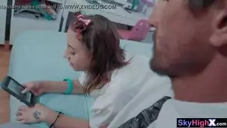 الشباب يتهربون من الحصص للجماع طوال اليوم