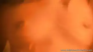 رقصة حضن مغرية تقود إلى جلسة لعق مهبلية شديدة