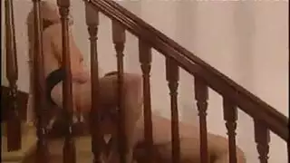 ميكو ذات الصدر الكبير تأخذ ضربات سميكة