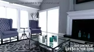 نساء مسيطرات علي الخادمة المصرية