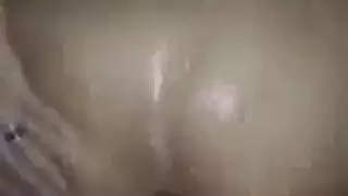 شرموطة مصرية مي تتوسل لجنس خشن وإهانة في مشهد إباحي صريح