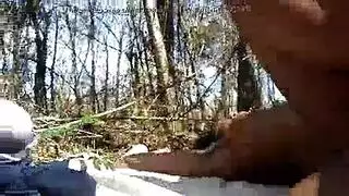 إمتلاء مثالي: ثدي أورورا وودز الضخمة ومؤخرتها معروضة للعيان