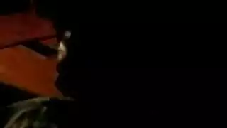 جلسة غازي الجنسية العنيفة: أنابيب وضرب