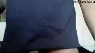 رجل يفقد السيطرة و ينيك طيز فتاة بريئة