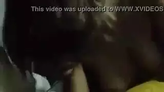 كاندي فوكس تمتلئ فتحاتها في جماع سفاري