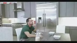 إباحية محرمة: الأخت غير الشقيقة تأخذ كل السائل المنوي