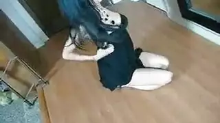 جيسيكا جيمس تتعرض لإيلاج مزدوج وتمص في مشهد إباحي