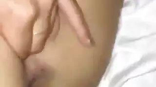 سورية بتلعب بكسه وتصرخ عايزه اتناك