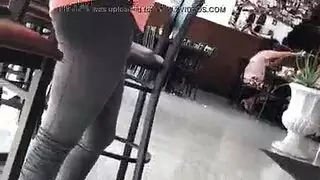 عاهرات سمراوات يستمنين في مشاهد فردية صريحة