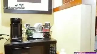 اخ يخدع اخته وينيكها مترجم