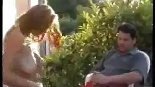 إباحية طبيعية: زوجان يمارسان الجنس الصريح في البرية